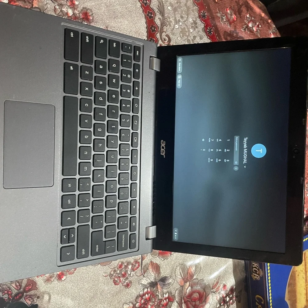 Acer Chromebook with Charger